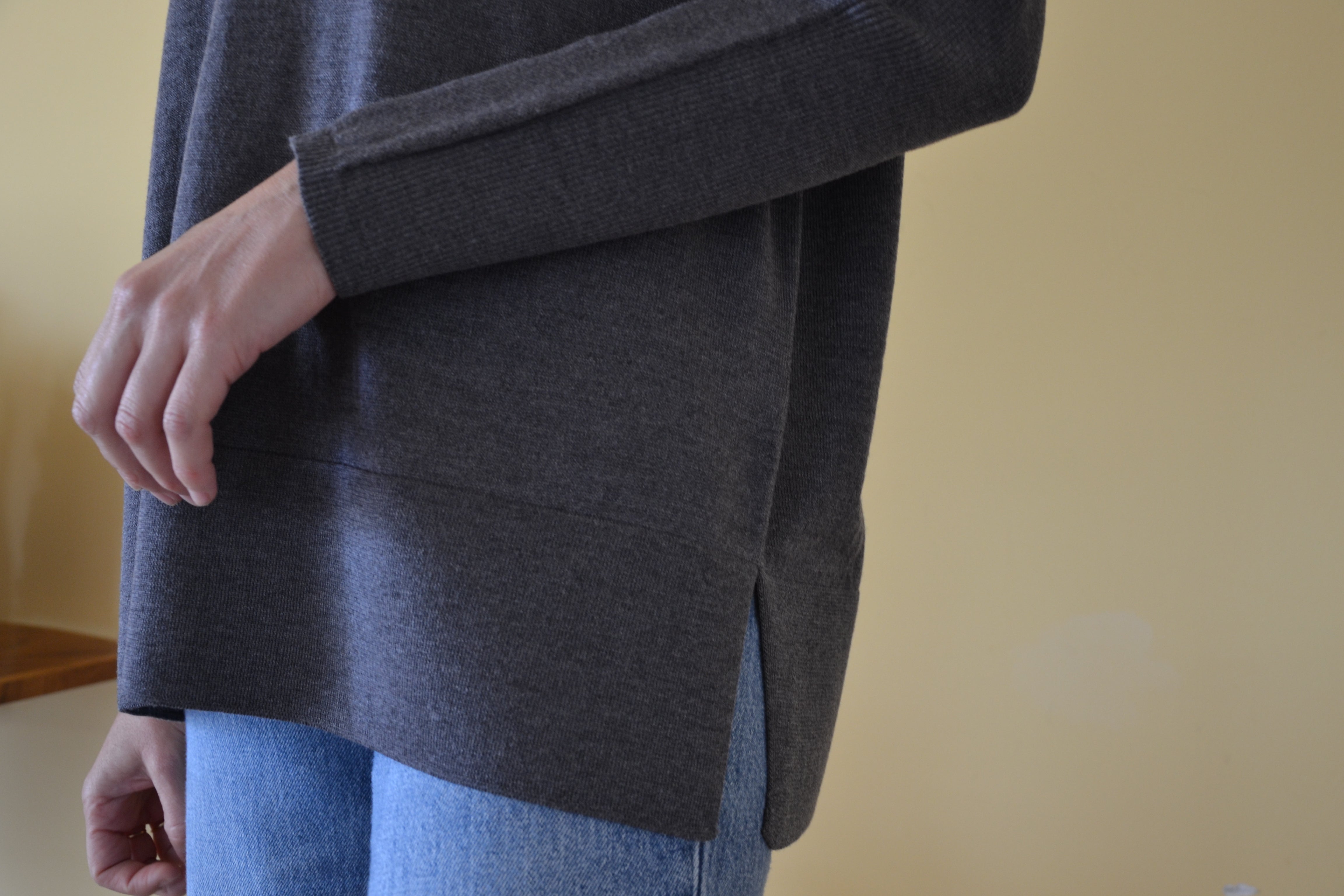 Maglia girocollo a scatola 100% lana merinos