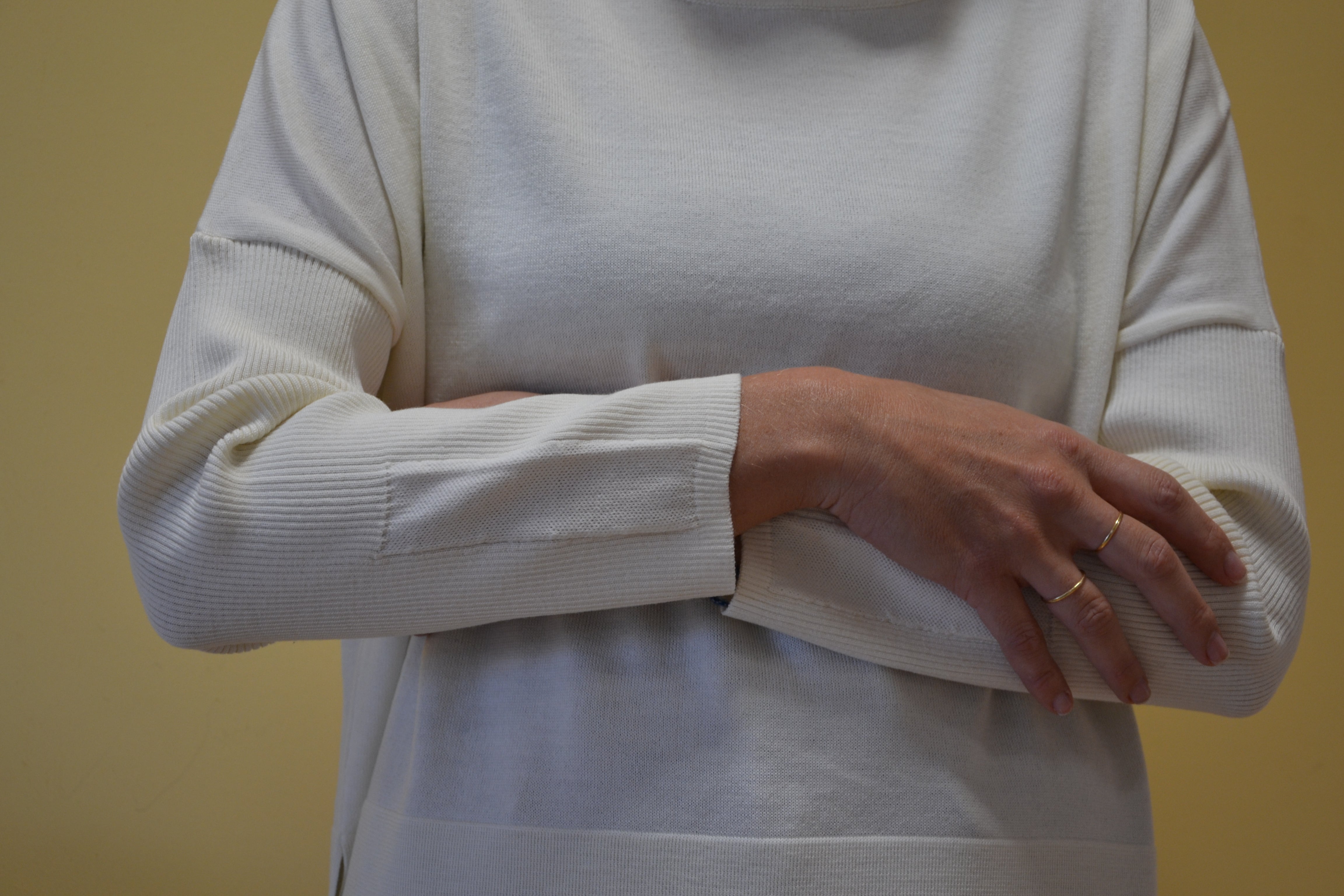 Maglia dolcevita 100% lana merinos