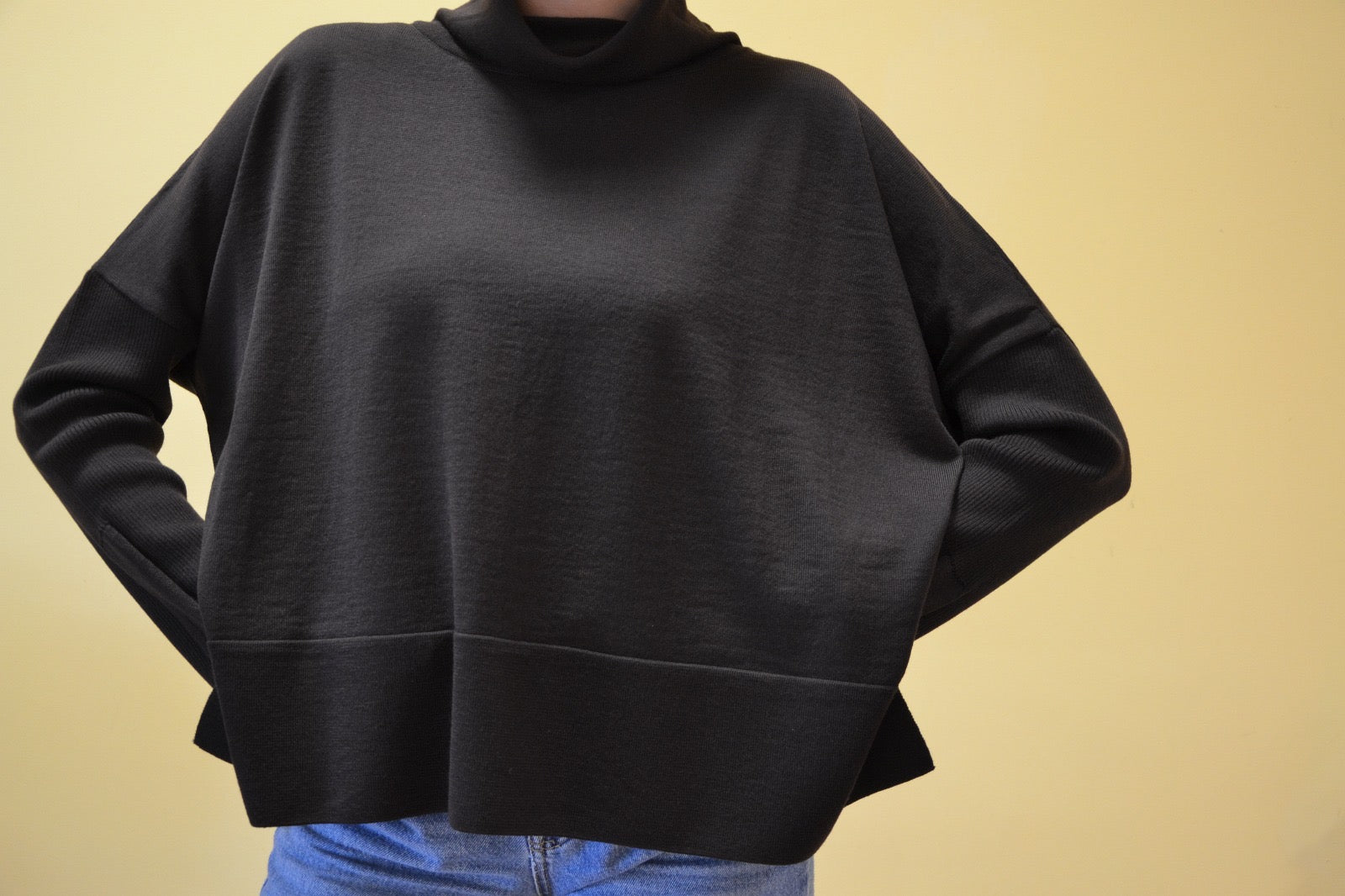 Maglia dolcevita 100% lana merinos