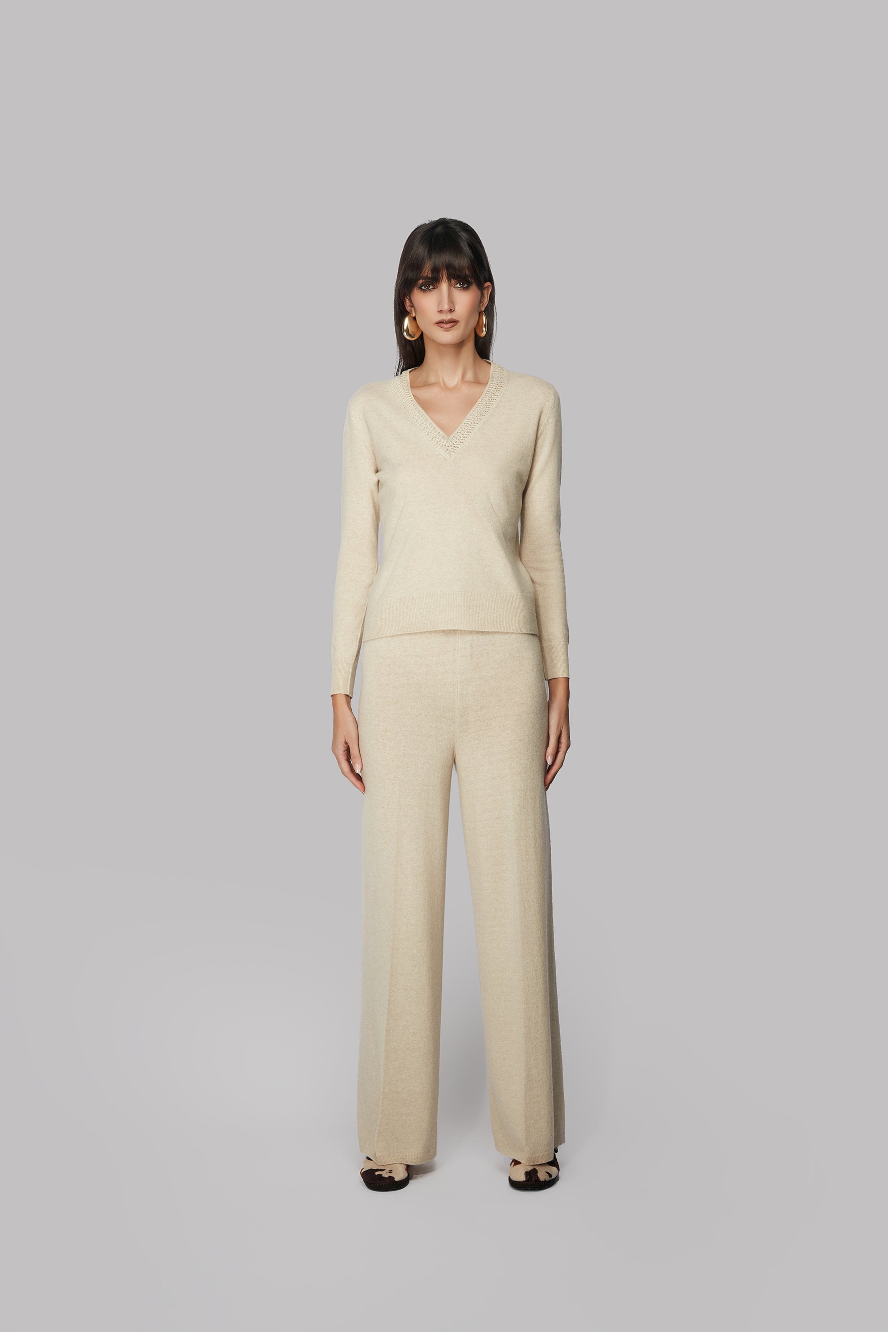 Maglia scollo a v manica lunga cashmere