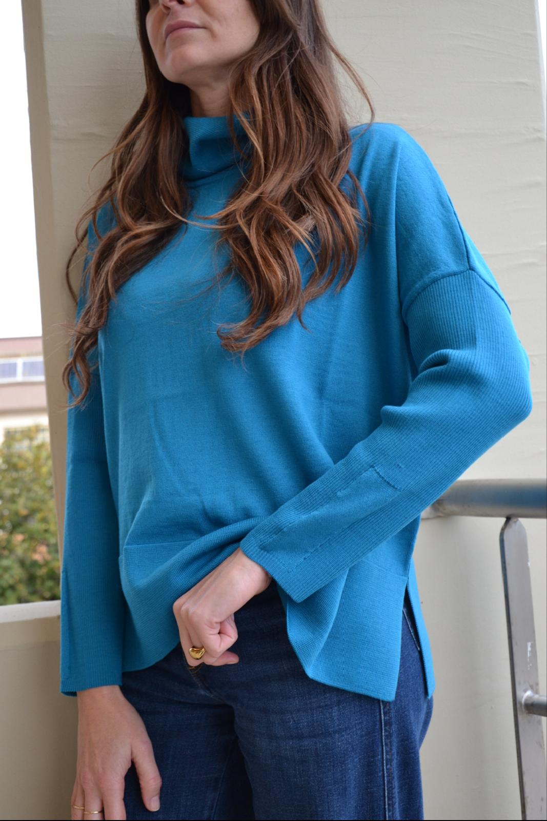 Maglia dolcevita 100% lana merinos