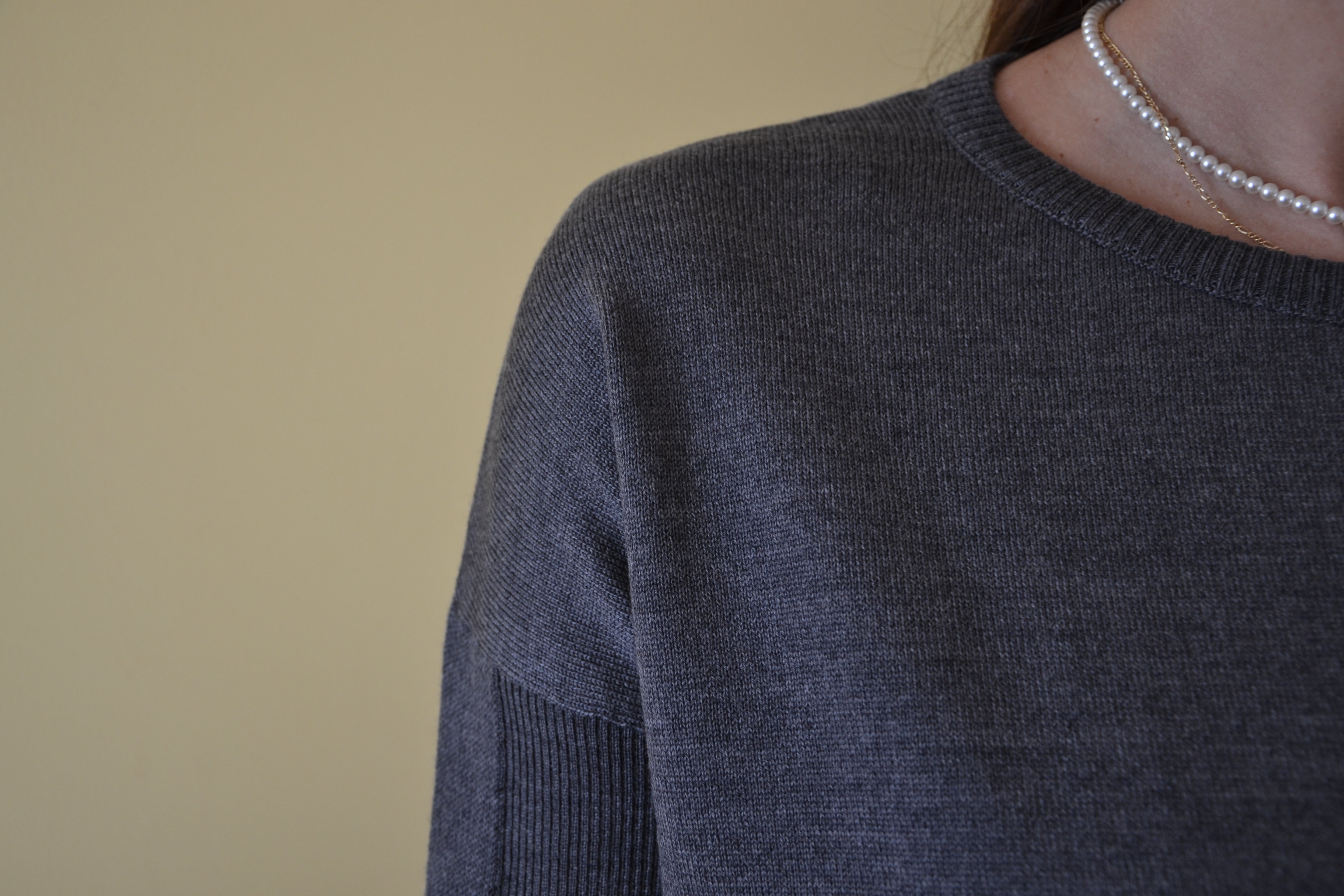Maglia girocollo a scatola 100% lana merinos