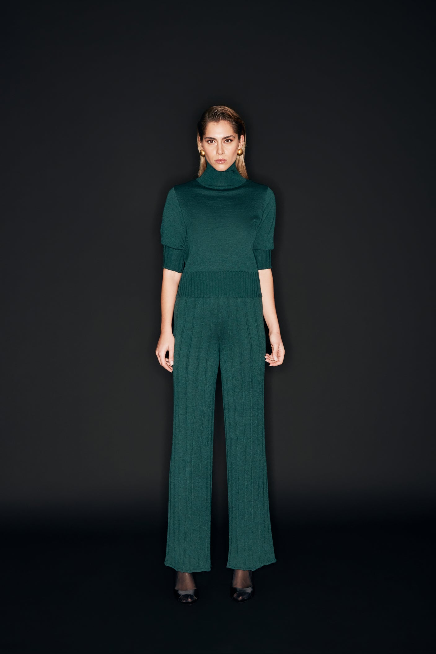 Lake-ribbed trousers